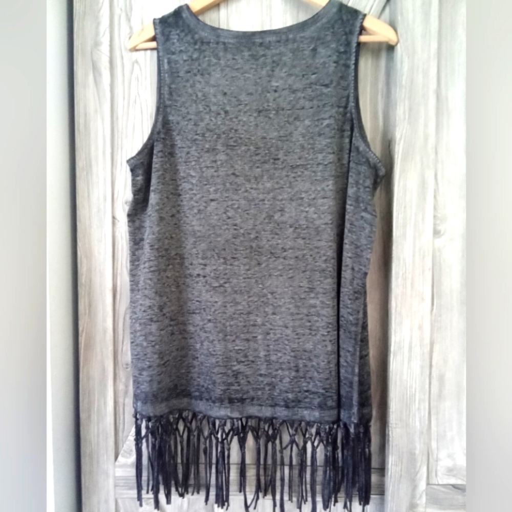 Boho Fringe Grey Sleeveless Tunic Top X - Picture 2 of 8